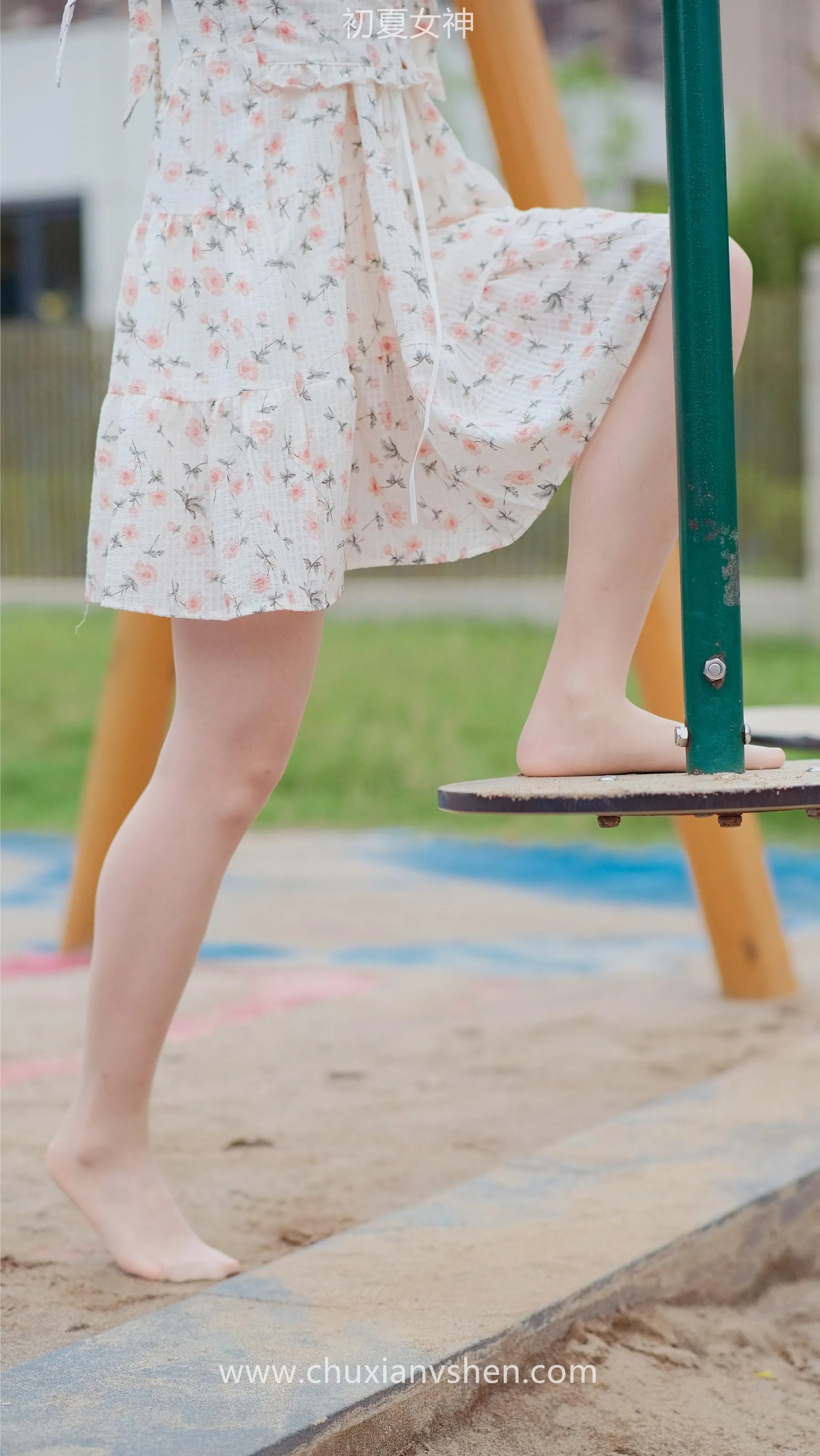 初夏女神 NO.050 双双 公园游玩 [221P]插图4
